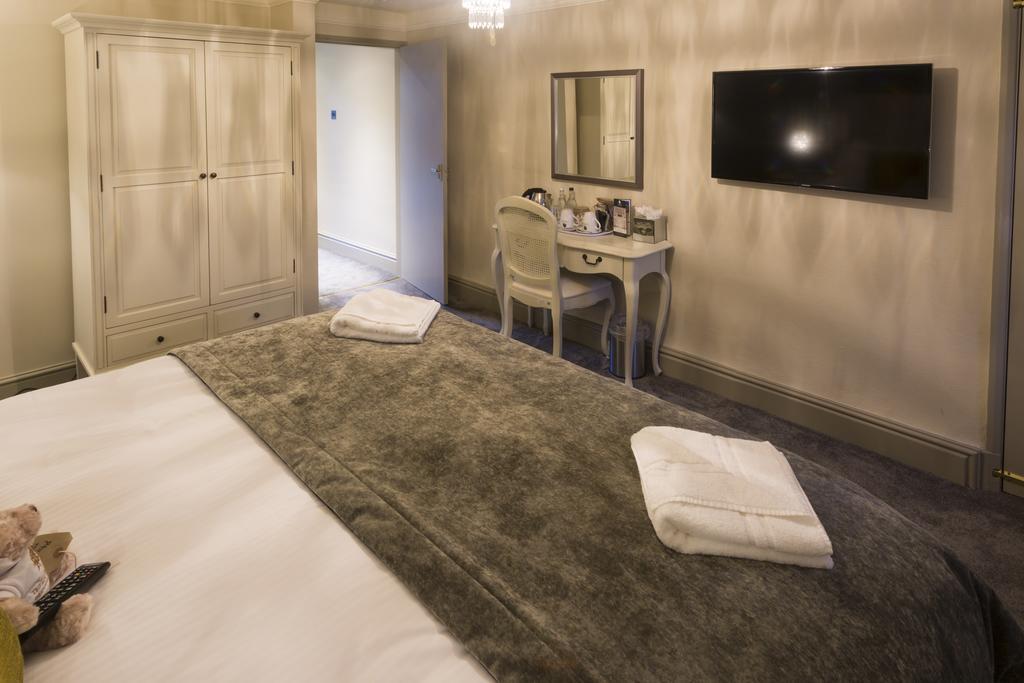 The Lodge Lancaster Ленчестър Екстериор снимка